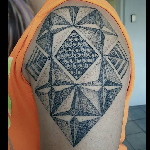 Tattoo Shop «Syncere Tattoo», reviews and photos, 1204 E Lohman Ave, Las Cruces, NM 88001, USA