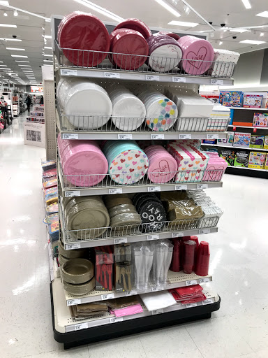 Department Store «Target», reviews and photos, 15300 Grove Circle North, Maple Grove, MN 55369, USA