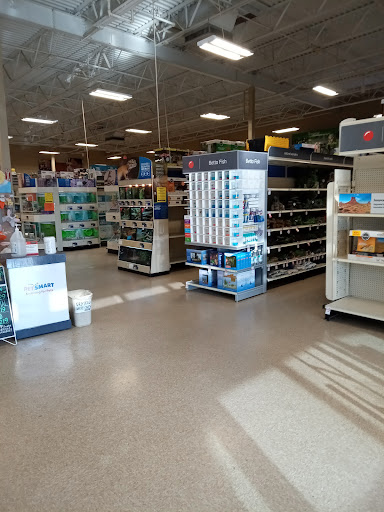 Pet Supply Store «PetSmart», reviews and photos, 1700 Norman Dr #200, Valdosta, GA 31601, USA