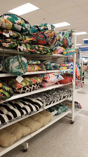 Clothing Store «Ross Dress for Less», reviews and photos, 3312 Princess Anne Rd, Virginia Beach, VA 23456, USA