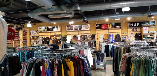 Clothing Store «Active Ride Shop», reviews and photos, 2893 El Camino Real, Tustin, CA 92782, USA