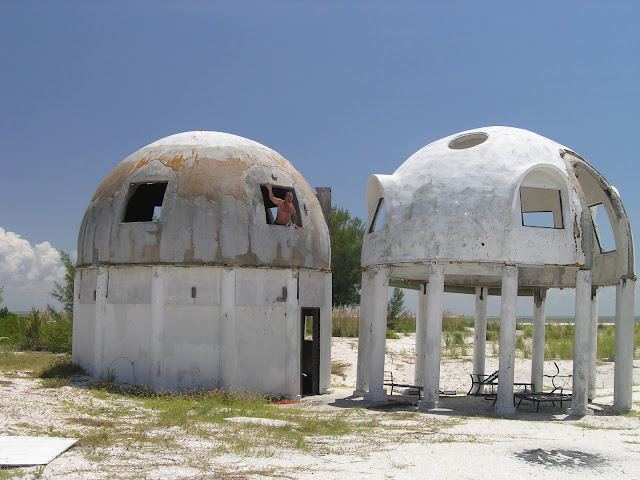 Cape Romano Dome House by null