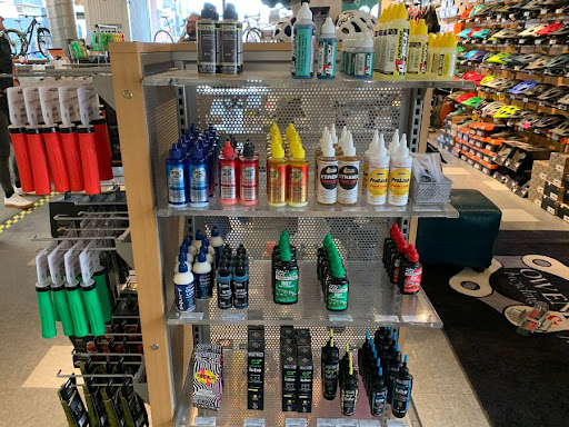 Bicycle Store «Owenhouse Cycling», reviews and photos, 25 S Black Ave, Bozeman, MT 59715, USA