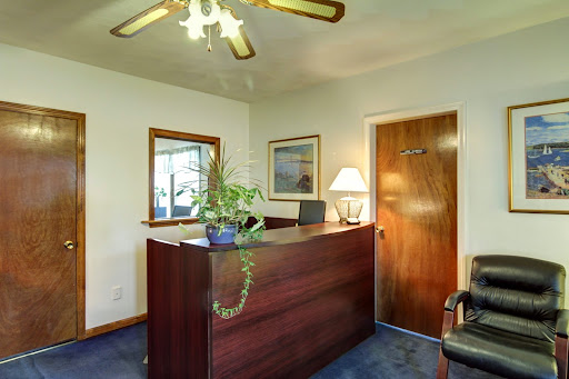 Personal Injury Attorney «dOliveira & Associates», reviews and photos