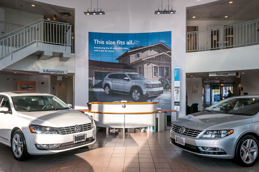 Volkswagen Dealer «Mike Haggerty VW», reviews and photos, 8920 S Cicero Ave, Oak Lawn, IL 60453, USA