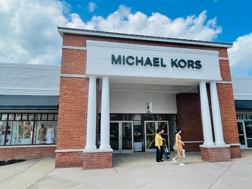 Fashion Accessories Store «Michael Kors», reviews and photos, 241 Fort Evans Rd NE #697, Leesburg, VA 20176, USA