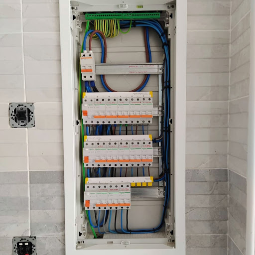 Electricidad Agustín Alhambra en La Solana, Ciudad Real