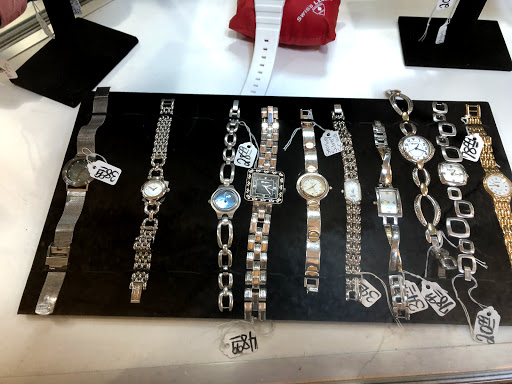 Thrift Store «Island Thrift», reviews and photos, 1800 NY-112, Medford, NY 11763, USA