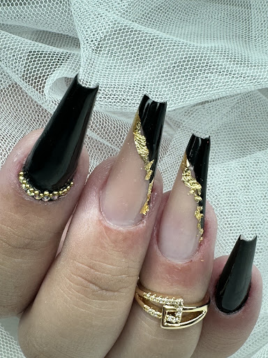 Logo da empresa - Monica Nail Designer