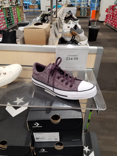 Shoe Store «DSW Designer Shoe Warehouse», reviews and photos, 595 Flatiron Blvd, Broomfield, CO 80021, USA