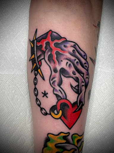 Explore chicago flag tattoo ideas, creative tattoo ideas in Knoxville, available at Riverside Tattoo Co.