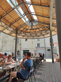 Atmosphère du Restaurant Le Cul De Poule à Avignon - n°6