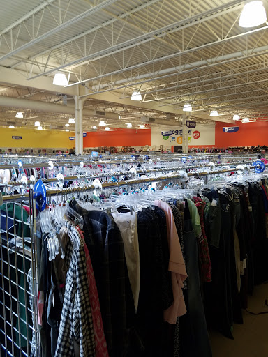 Thrift Store «Goodwill - Eagan», reviews and photos, 1247 Northwood Pkwy, Eagan, MN 55121, USA