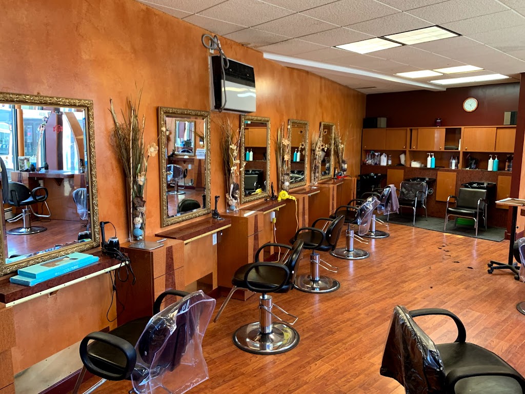 Reflection Hair Salon 11004