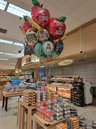 Grocery Store «Kroger Fresh Fare», reviews and photos, 3330 Piedmont Rd NE, Atlanta, GA 30305, USA