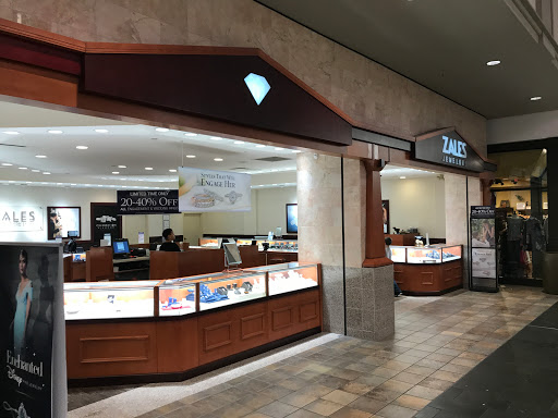 Jewelry Store «Zales - The Diamond Store», reviews and photos, 6020 82nd St, Indianapolis, IN 46250, USA