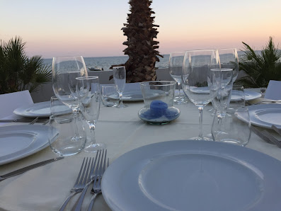 La Vela — Restaurant&Cocktail a mare, Via Pezza del Fondaco, 89038 Palizzi Marina RC, Italia