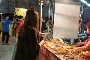Puli Weekend Night Market image