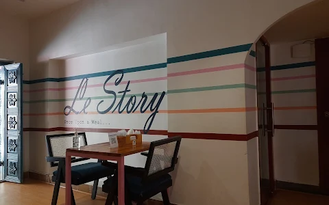 Le Story Restaurant image