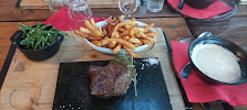 Steak du Restaurant français La Table à Raclette à Saint-Julien-en-Genevois - n°6