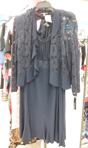 Clothing Store «Ross Dress for Less», reviews and photos, 1275 W Pearce Blvd, Wentzville, MO 63385, USA