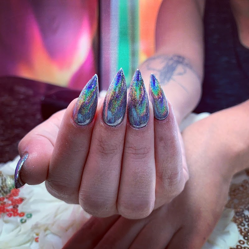 Garden Nails (Salon)