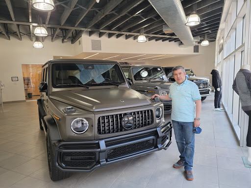 Mercedes Benz Dealer «Silver Star Motors», reviews and photos, 36-11 Northern Blvd, Long Island City, NY 11101, USA