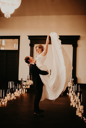 Bridal Shop «Dress Gallery Bridal & Prom Shop», reviews and photos, 1005 W Douglas Ave, Wichita, KS 67213, USA