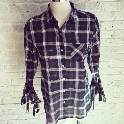 Boutique «Kristi Boutique», reviews and photos, 339 1st St, Aspinwall, PA 15215, USA