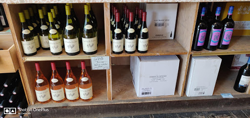 Liquor Store «Rhinebeck Wine & Liquor Store», reviews and photos, 41 E Market St # 1, Rhinebeck, NY 12572, USA