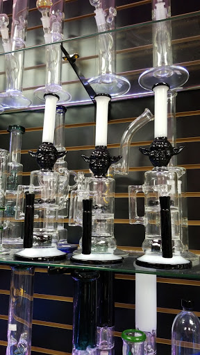 Tobacco Shop «Smoke shop & vape shop», reviews and photos, 10807 Beverly Blvd, Whittier, CA 90601, USA