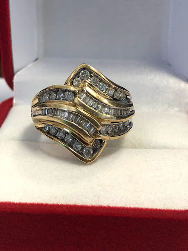 Jewelry Buyer «Lucky 7 Gold & CONSIGNMENT», reviews and photos, 1425 Bayshore Rd, Villas, NJ 08251, USA