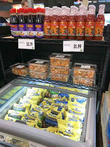 Grocery Store «Ballard Market», reviews and photos, 1400 NW 56th St, Seattle, WA 98107, USA