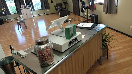 Hair Salon «So Fly Hair Salon», reviews and photos, 423 SW 3rd St, Corvallis, OR 97333, USA