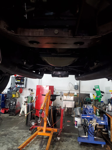 Auto Repair Shop «Pegoraro Auto Repair», reviews and photos, 3110 NE Minnehaha St, Vancouver, WA 98663, USA