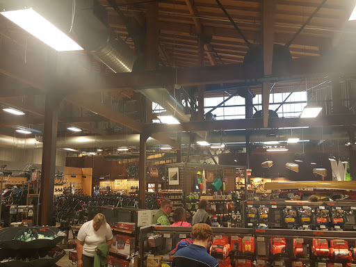 Camping Store «REI», reviews and photos, 750 American Blvd W, Bloomington, MN 55420, USA