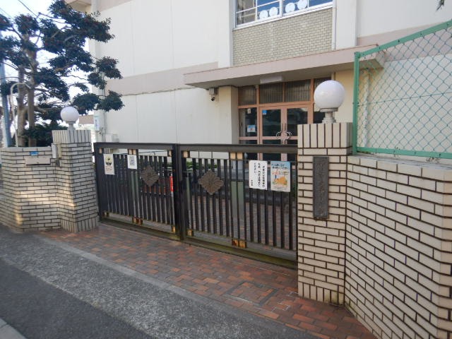 神戸市立長田小学校