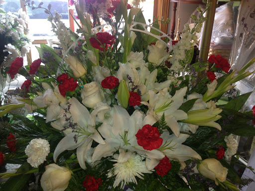 Florist «Old Town Flowers and Gifts», reviews and photos, 79 Main St NW b, Lilburn, GA 30047, USA