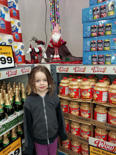 Grocery Store «Grocery Outlet Bargain Market», reviews and photos, 70 N West End Blvd, Quakertown, PA 18951, USA