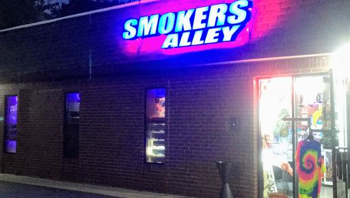 Smokers Alley Warren