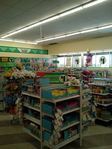 Dollar Store «Dollar Tree», reviews and photos, 1551 Missouri Ave N, Largo, FL 33770, USA