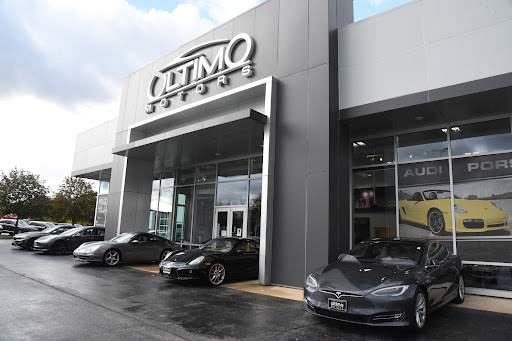Used Car Dealer «Ultimo Motorsports», reviews and photos, 150 Ogden Ave, Westmont, IL 60559, USA