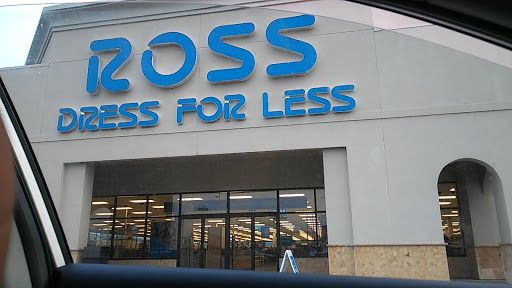 Clothing Store «Ross Dress for Less», reviews and photos, 4919 E 41st St, Tulsa, OK 74135, USA
