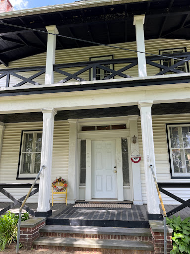 St. Agnes Thrift Shop, Ave D & South Ave, Atlantic Highlands, NJ 07716, USA, 