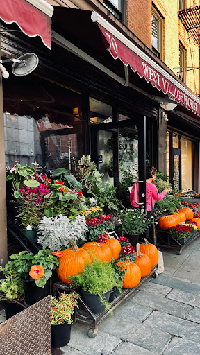Florist «West Village Florist», reviews and photos, 70 Greenwich Ave, New York, NY 10011, USA
