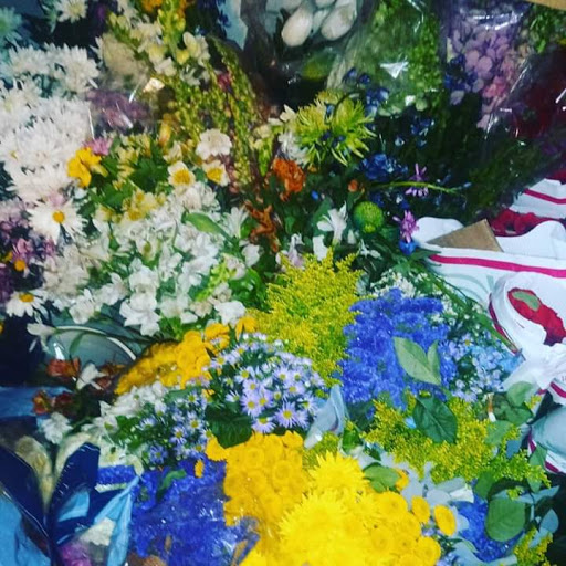 Florist «Send Your Love Flowers & Balloons», reviews and photos, 1417 SW Military Dr, San Antonio, TX 78221, USA