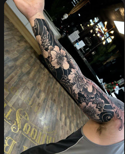 Explore nautical tattoo ideas, creative tattoo ideas in Houston, available at Vibes Tattoo Studio Houston