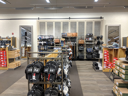 Shoe Store «DSW Designer Shoe Warehouse», reviews and photos, 4 S Tunnel Rd, Asheville, NC 28805, USA