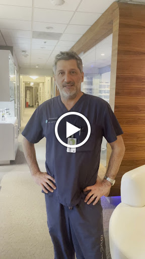 Benjamin Eye Institute Ophthalmologist Cataract LASIK experts image