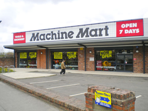 Comments and reviews of Machine Mart Manchester Openshaw